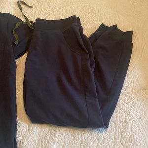 Limited Edition Quiet navy figs scrubs